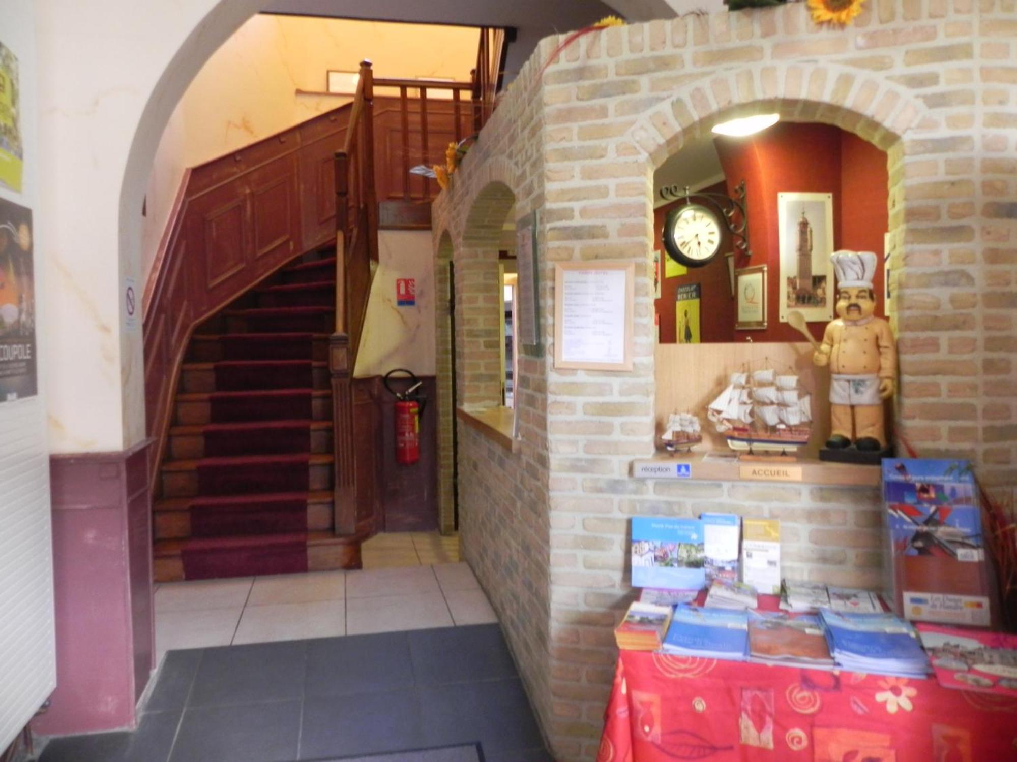 Hotel - Restaurant Au Tonnelier Bergues Εξωτερικό φωτογραφία