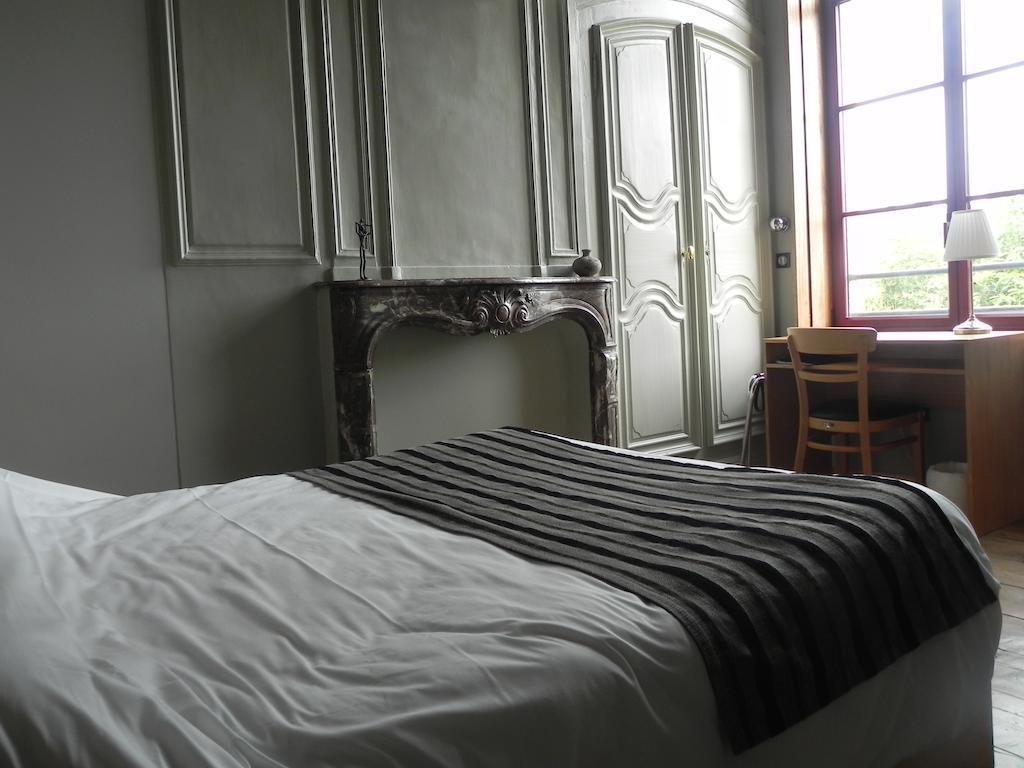 Hotel - Restaurant Au Tonnelier Bergues Δωμάτιο φωτογραφία