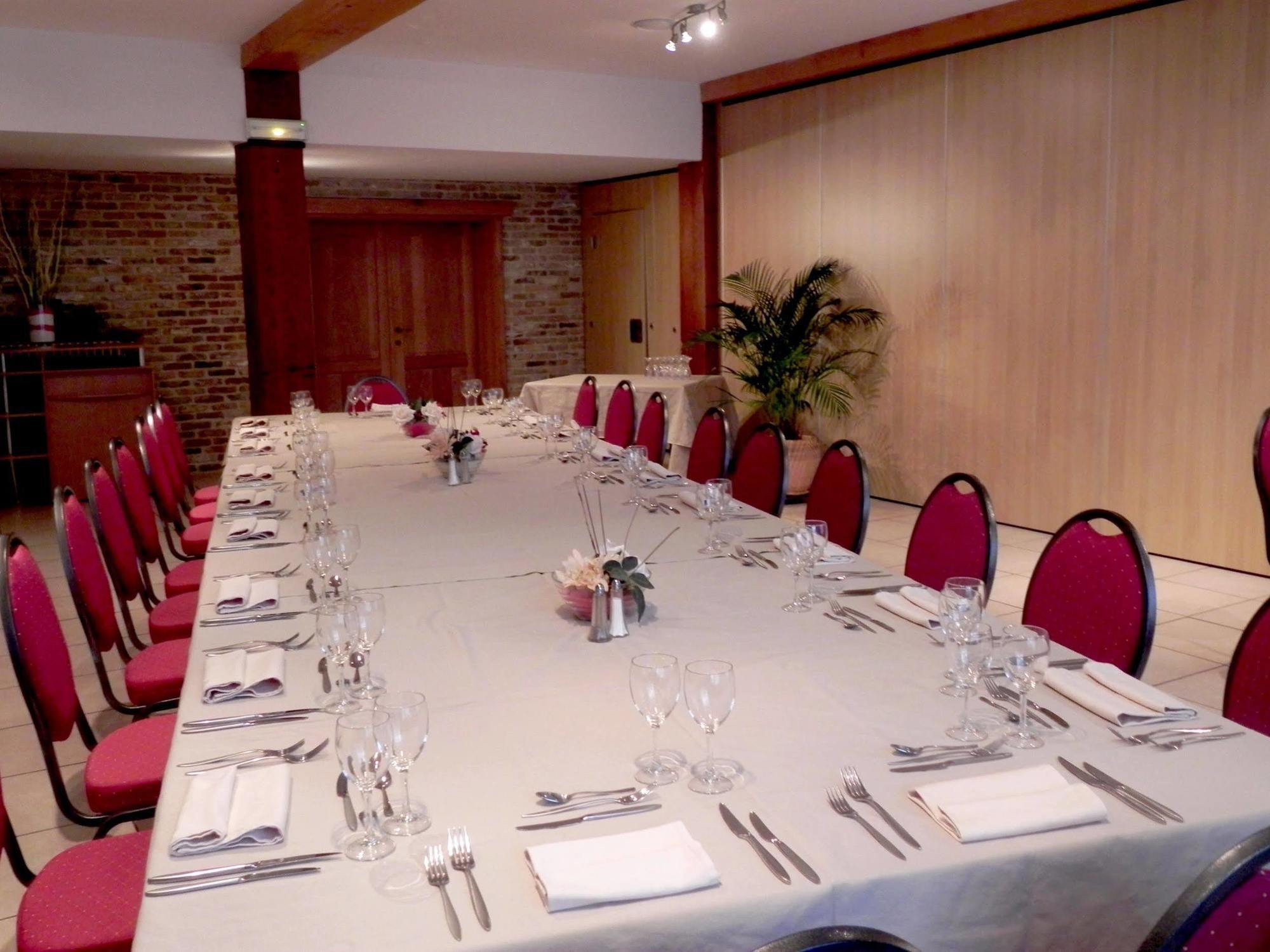 Hotel - Restaurant Au Tonnelier Bergues Εξωτερικό φωτογραφία