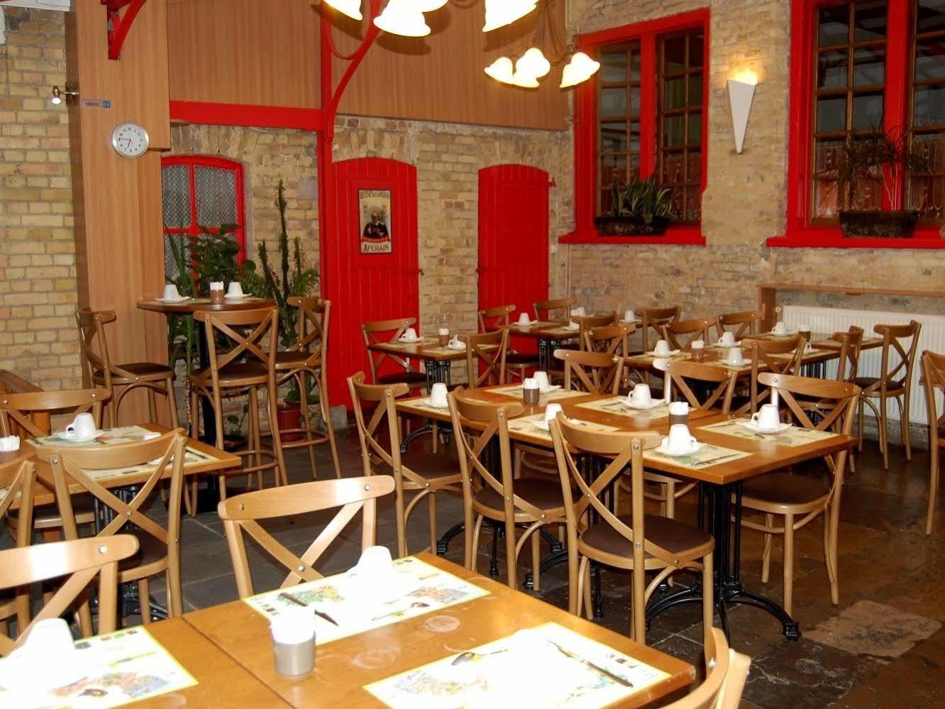 Hotel - Restaurant Au Tonnelier Bergues Εξωτερικό φωτογραφία